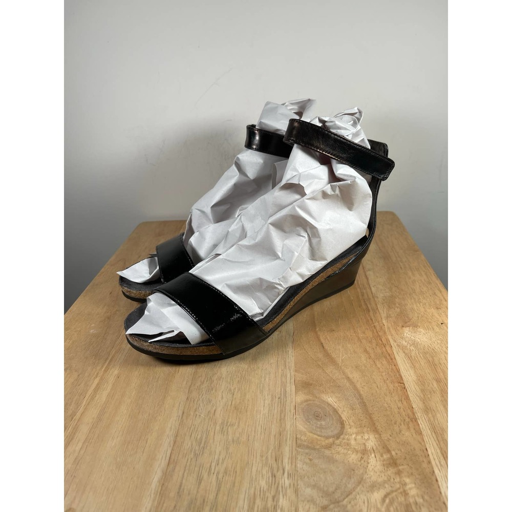 Naot Pixie Black Luster Patent Leather Ankle Strap Open Toe Wedge Heels
